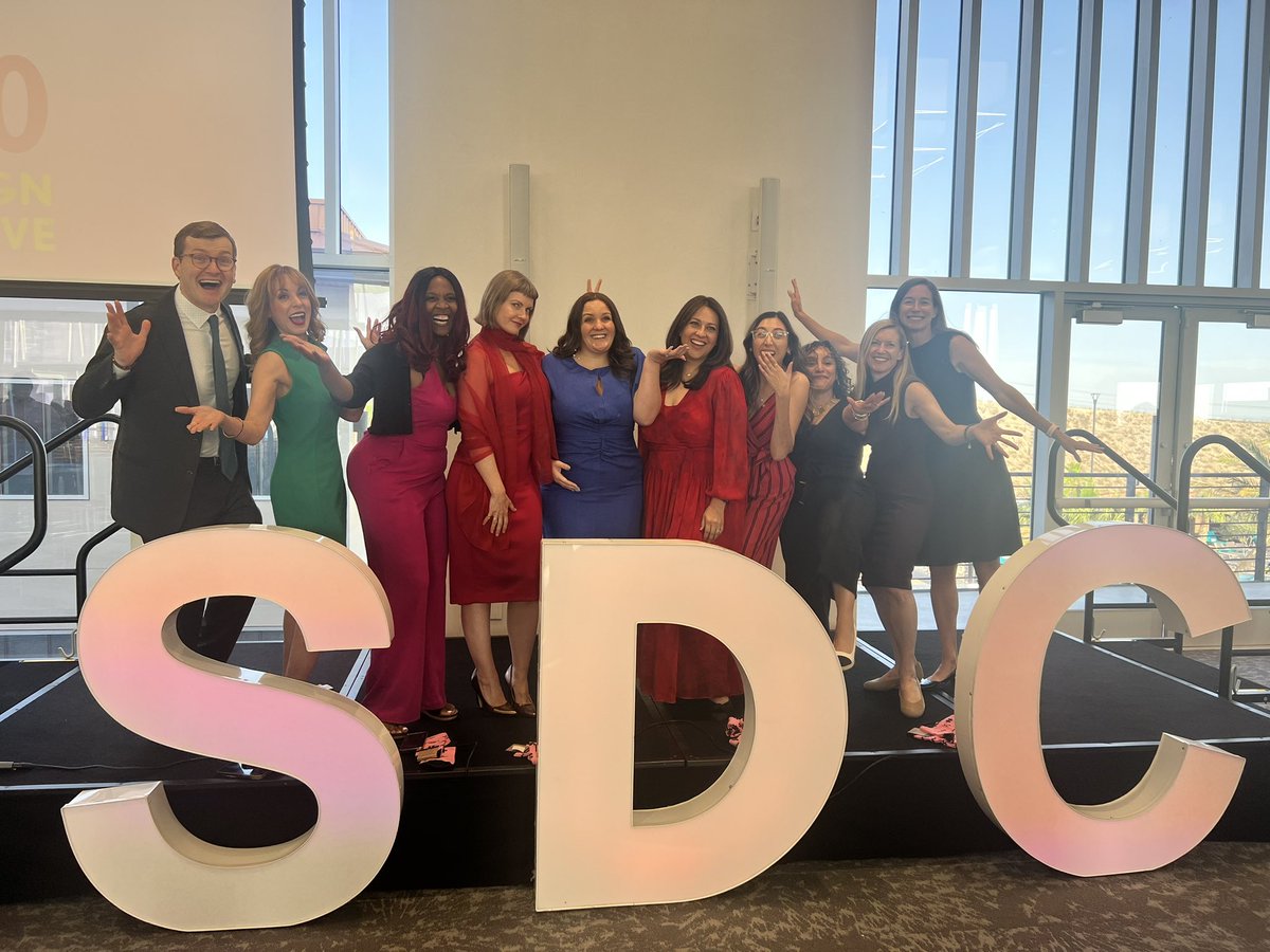 Emily D Bush tweet media