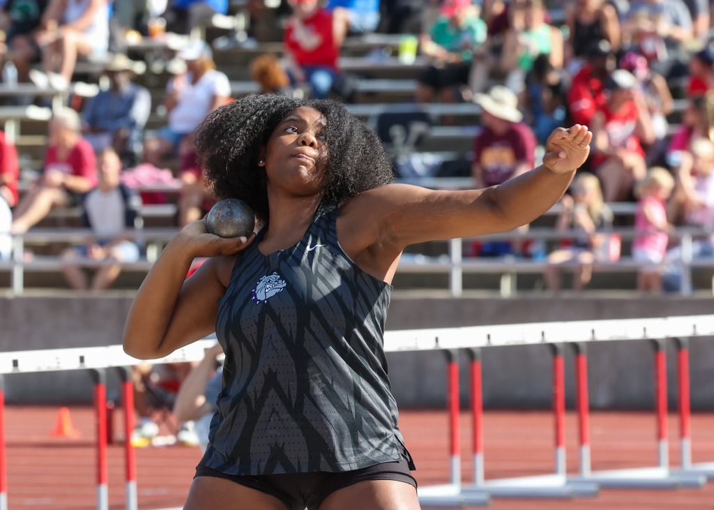 BHSDogsTrack's tweet image. 🚨School Record Alert! 🚨 

Loria Snowden saved her best for last with a podium finish! 
All-State Shot Put 
5th place 
44-03.5 

#bulldogproud #senior