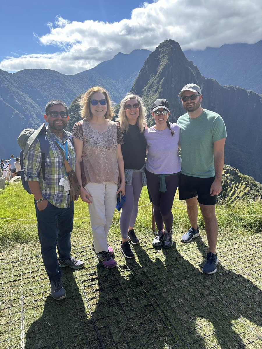 Un sueño realizado/ A dream realized

Day 4: Machu Picchu 

Añay ✌🏼

#wearedgn #nosencantaElPerú