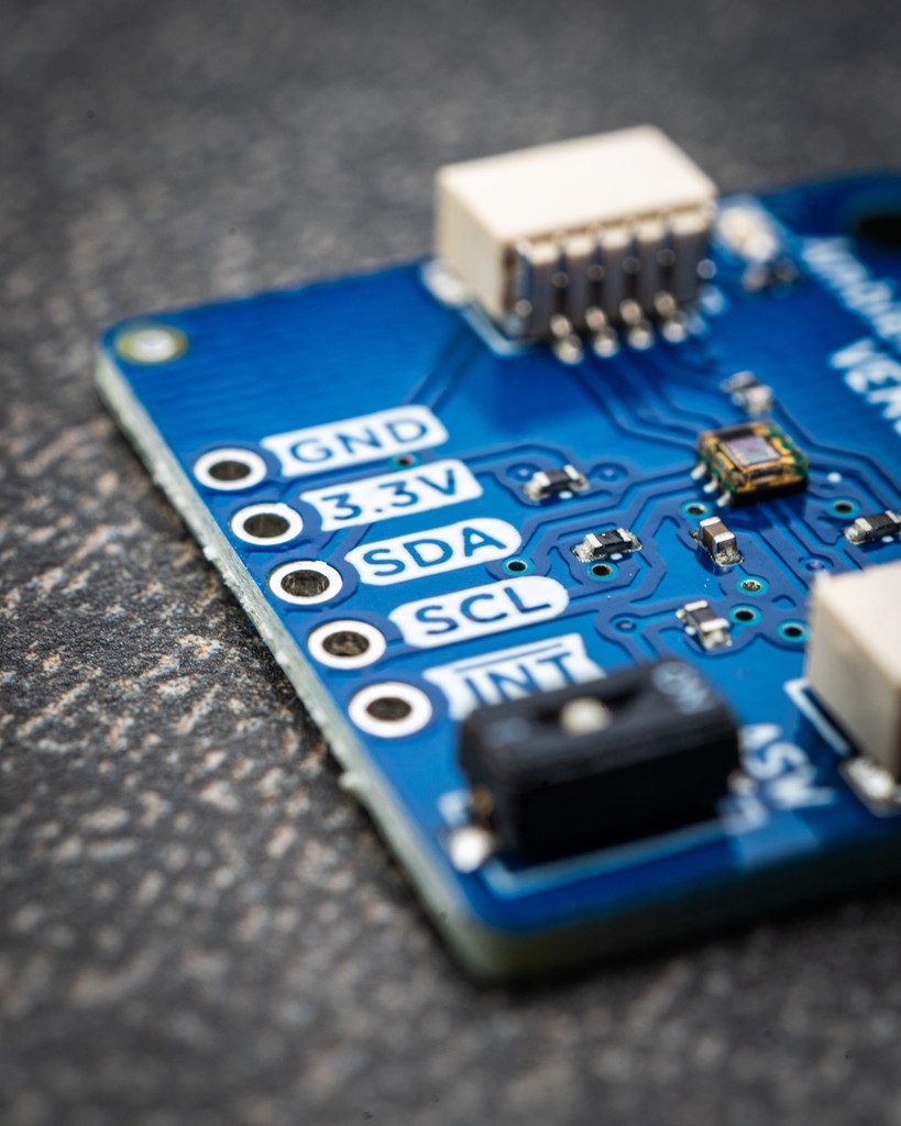 CoreElecAU's tweet photo. Take control of your project using #light conditions with the #PiicoDev Ambient Light Sensor. Perfect for detecting #nightfall or #overcast scenarios, this sensor's onboard #VEML6030 prides itself on its 16-bit precision. https://t.co/SvHMNKLsOF https://t.co/2Hxq9DiOuY