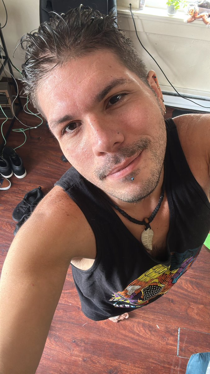 miguelangelso28's tweet photo. #lgbtq🌈 
#loveislove🌈💖💙💚💛💜💖 
#blacklivesmatter✊🏽✊🏾✊🏿 
#latinolivesmatter✊🏻✊🏽✊🏾✊🏿 
#translivesmatter🏳️‍🌈🏳️‍⚧️👠🧜🏼‍♀️
#gaymenslivesmatter
#lesbianandbisexuallivesmatter 
#happypridemonth
#getonprep
#stonewallstillstandssoneverforgetwhereourpridebeganandisstillheretostand
#pride2024 https://t.co/NQedkVHw2a