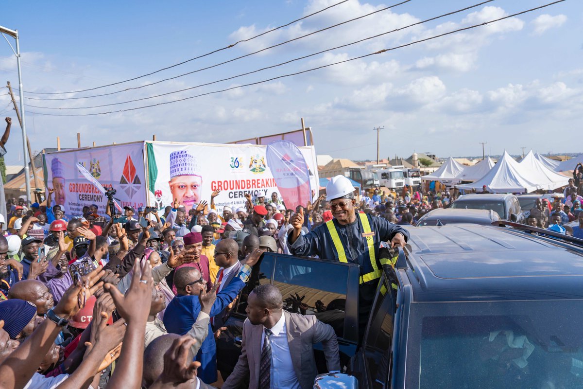ubasanius's tweet photo. Today, we ramped up our rural transformation drive with the groundbreaking for the construction of important roads across four local governments.

I performed the groundbreaking for the construction of a 13km access road connecting Turawa to Dinya through Da'a and Kadage in Soba Local Government. In Kaduna North Local Government, I performed the groundbreaking for the construction of a 6km asphalt road from Rafin Guza to Hayin Naiya to Malalin Gabas, linking the ongoing construction at KASU permanent site. 

Today's activities was rounded off with the groundbreaking for the construction of a 21km access road connecting Kasuwan Magani in Kajuru Local Government to Wusar and to Gwaraji in Igabi Local Government.