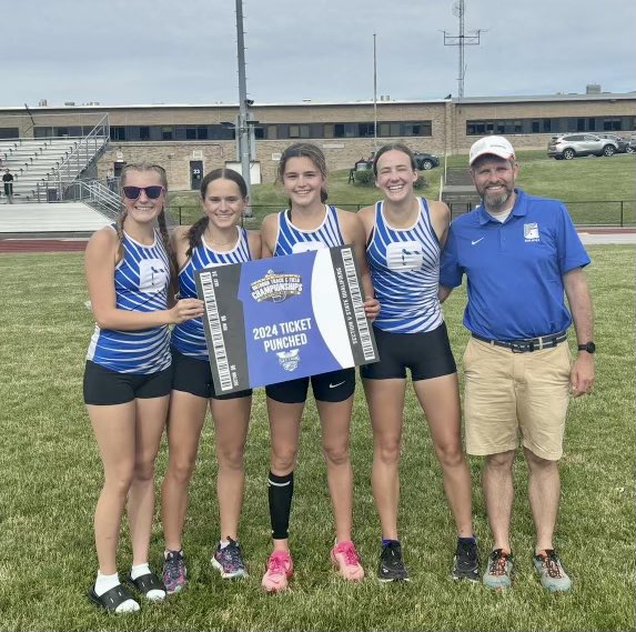 Geneseo_XCTrack tweet media