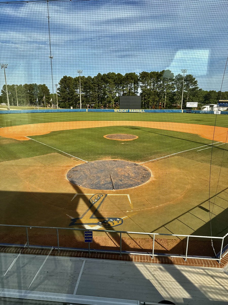 CanesSouth's tweet photo. Day 1 in the books! A lot of good work put in today. 

Back at it with games in the AM at Lexington &amp; Airport! https://t.co/Ajjqp2q71J