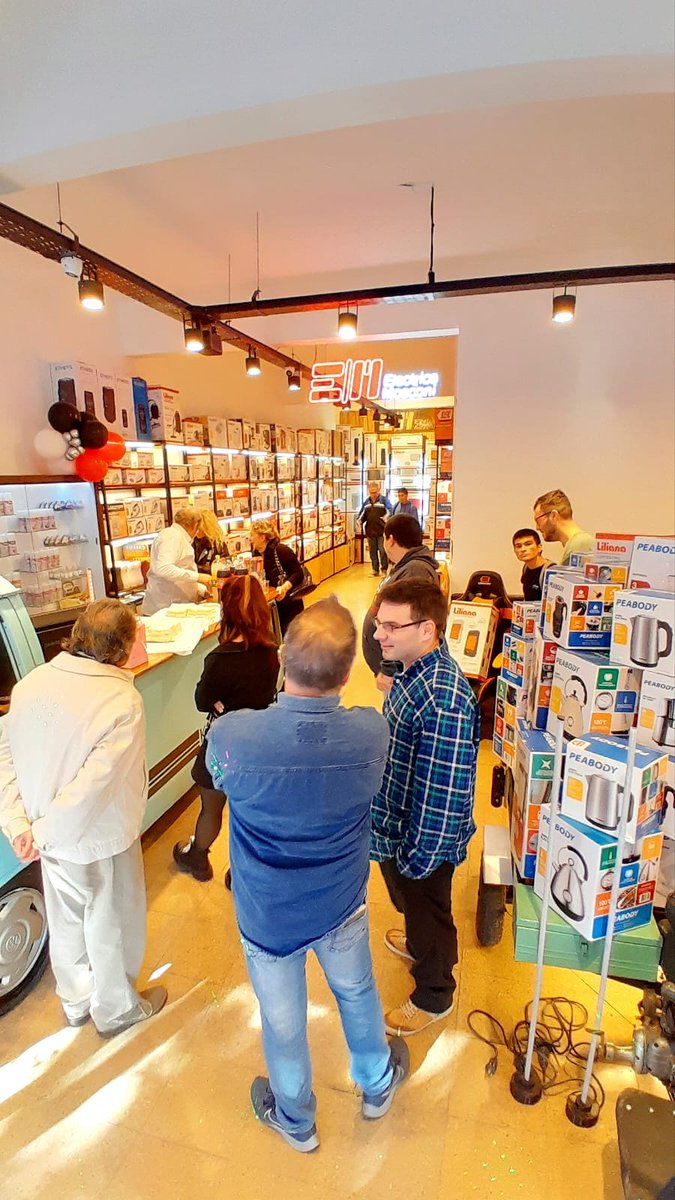 elemosconi's tweet photo. Hoy abrimos una nueva sucursal en Villa Pueyrredón! dedicada exclusivamente a la venta de electrodomésticos &amp; Deco hogar!   Te esperamos en Av. Mosconi 2534 - Villa Pueyrredón CABA! https://t.co/kVn4rPXe69