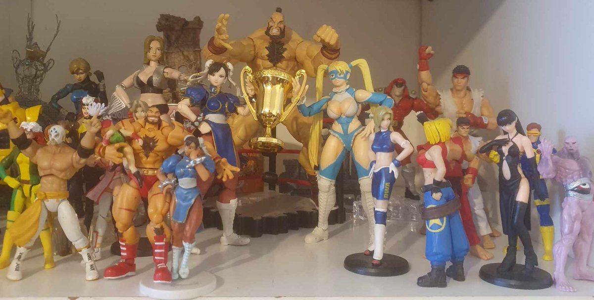 crossman311_077's tweet photo. хорошо!!
Tonight's #Zangief birthday, comrades!
I don't have all my fighting games figure with me, so here are all the ones i have celebrating with the #RedCyclone.
#toyphotography #toycollection #streetfighter #ザンギエフ生誕祭 #ChunLi #RainbowMika #ElFuerte #CWA #CAPCOM https://t.co/G1mN88CoVe