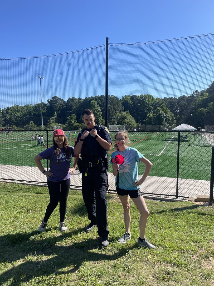 Salem Elementary (@salemelementary) on Twitter photo HUGE week last week, especially for track 1 friends! Art presentation with <a href="/MayorJacques/">MayorJacquesGilbert</a> , field day, Mr. Ruddโs retirement, and then Pops in the Park! Every day was a celebration and we had a BLAST! ๐ thank you to all who helped make all of this happen! ๐ HUGE week last week, especially for track 1 friends! Art presentation with <a href="/MayorJacques/">MayorJacquesGilbert</a> , field day, Mr. Ruddโs retirement, and then Pops in the Park! Every day was a celebration and we had a BLAST! ๐ thank you to all who helped make all of this happen! ๐