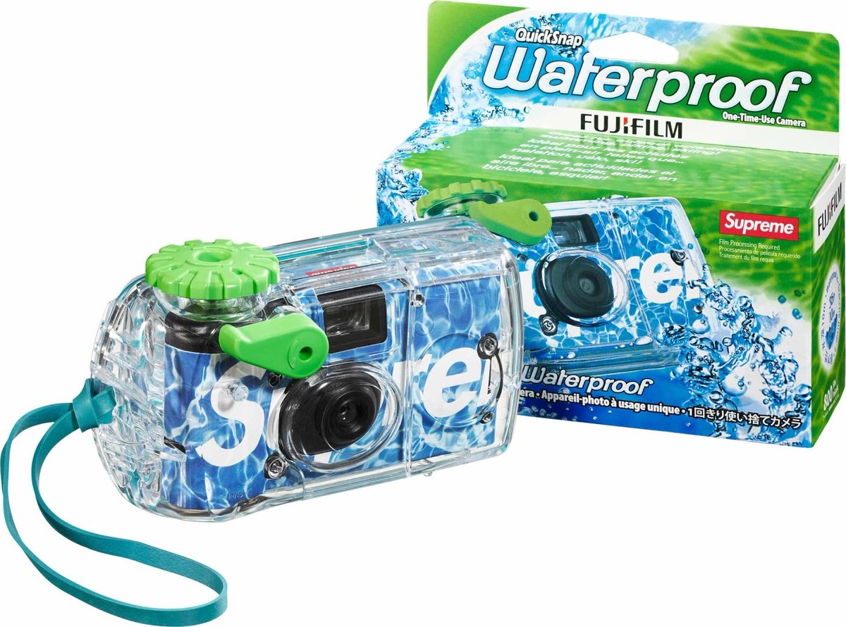 FUJIFILM Supreme 防水フィルムカメラ 国内6月8日発売予定 Supreme®/FujiFilm Waterproof Camera Supreme