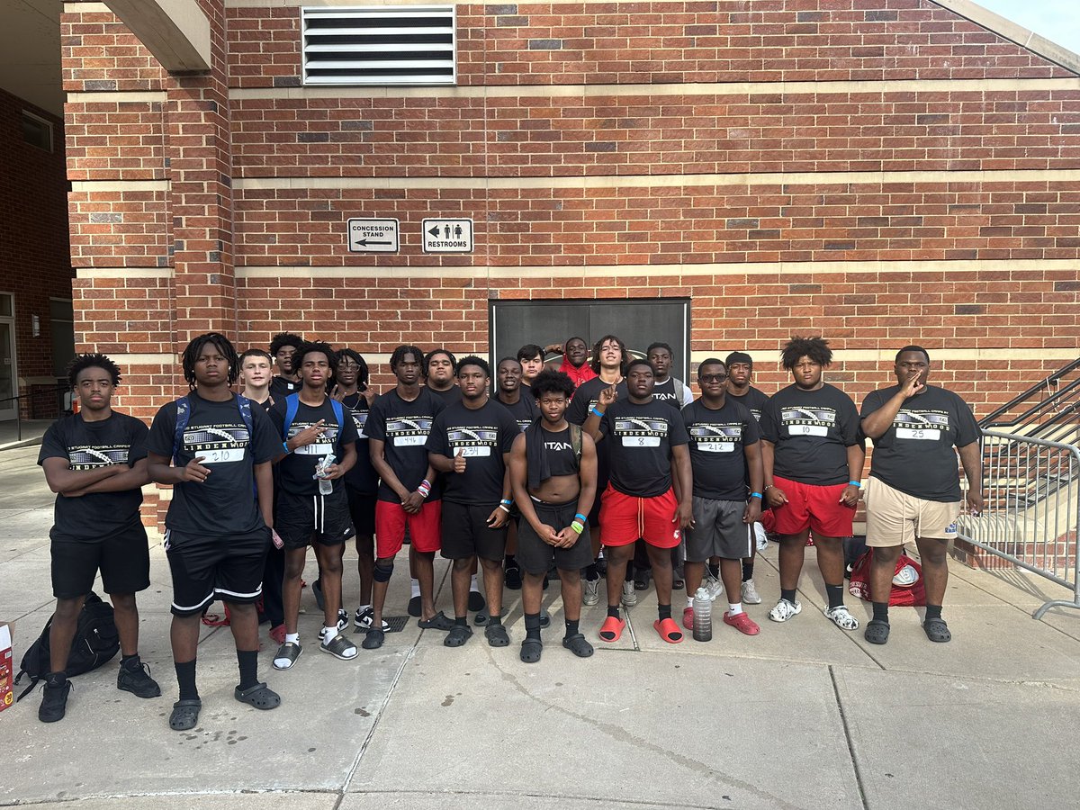 RaySouthFB's tweet photo. Great camp. A couple offers in person and “some calls will be made very soon”.
#TheStandard
#WeGotGuys https://t.co/bIVmeo5KrK