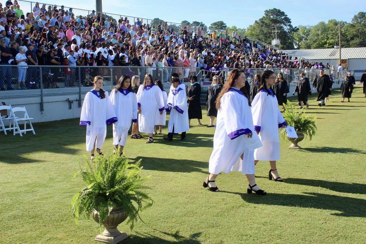 saludaschools's tweet photo. Earlier today, we honored and celebrated 128 graduates.
Congratulations to the Saluda High School Class of 2024. We are #OneSaluda proud! https://t.co/RAPD2xRIi6