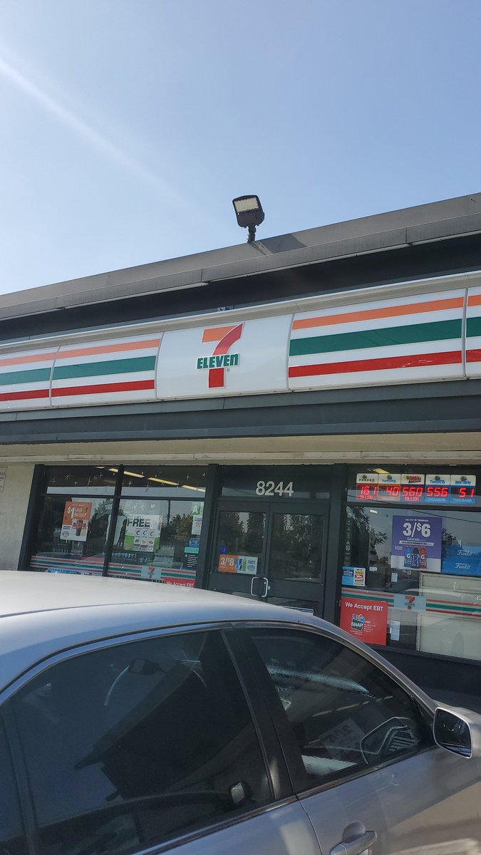 Gary's favorite pizza place #Jets #NYJ