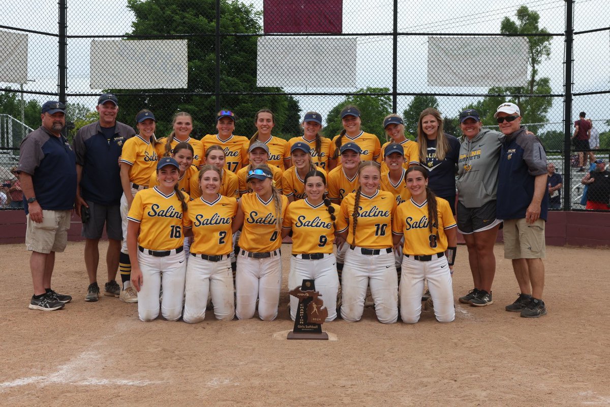 saline_softball's tweet photo. 2024 MHSAA District Champs! 🥇🥎 https://t.co/0b2ImVuvuf