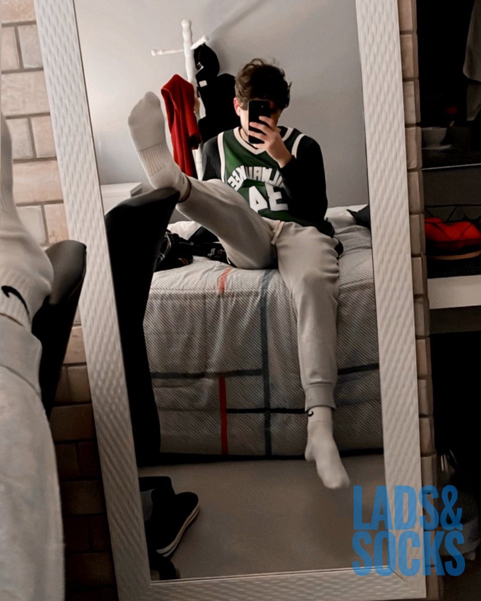 Lads&Socks tweet media