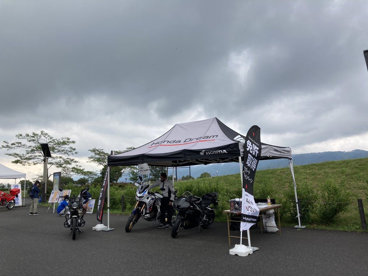 Bike Jinのイベント行ってきまーす
絶対雨だよ、、、、
#bikejin #ツーリストトロフィー #下諏訪町　#赤砂崎公園