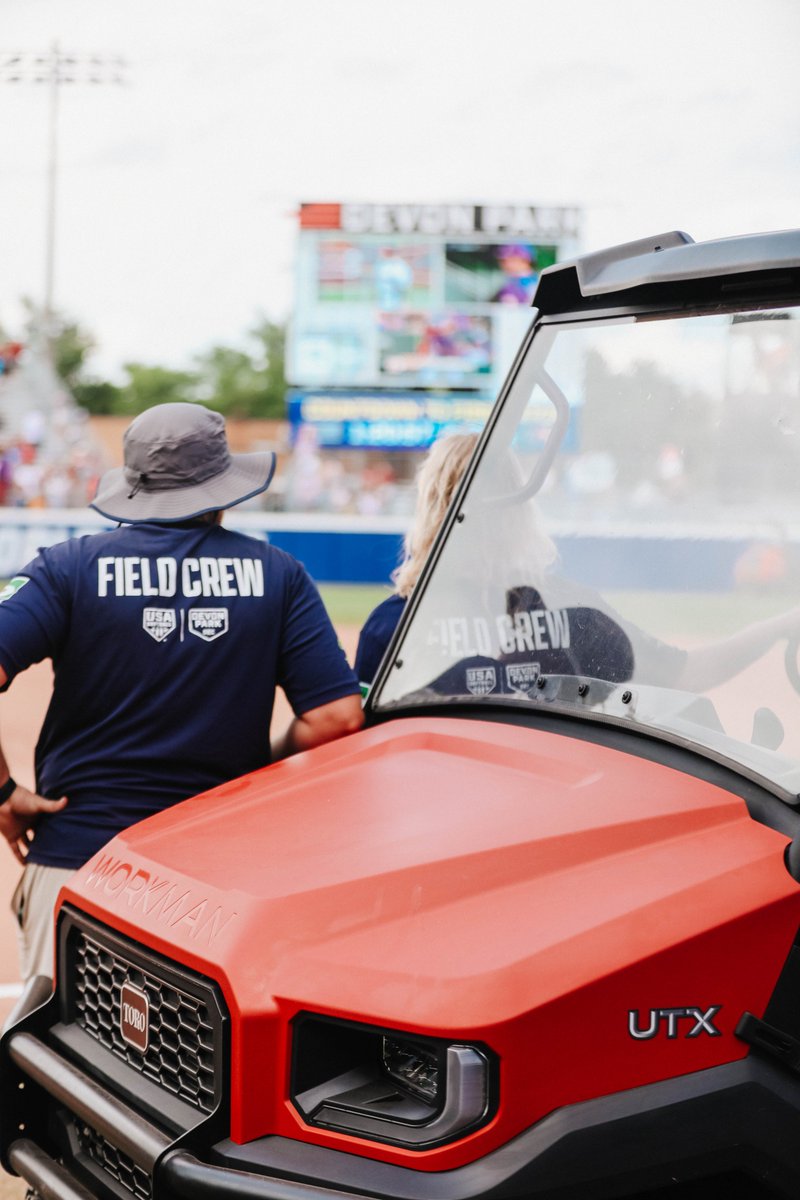 DevonPark_FC's tweet photo. They see us rollin'...🚘

@DevonParkOKC | @NCAASoftball 

#WCWS https://t.co/FiS5FOR7wr