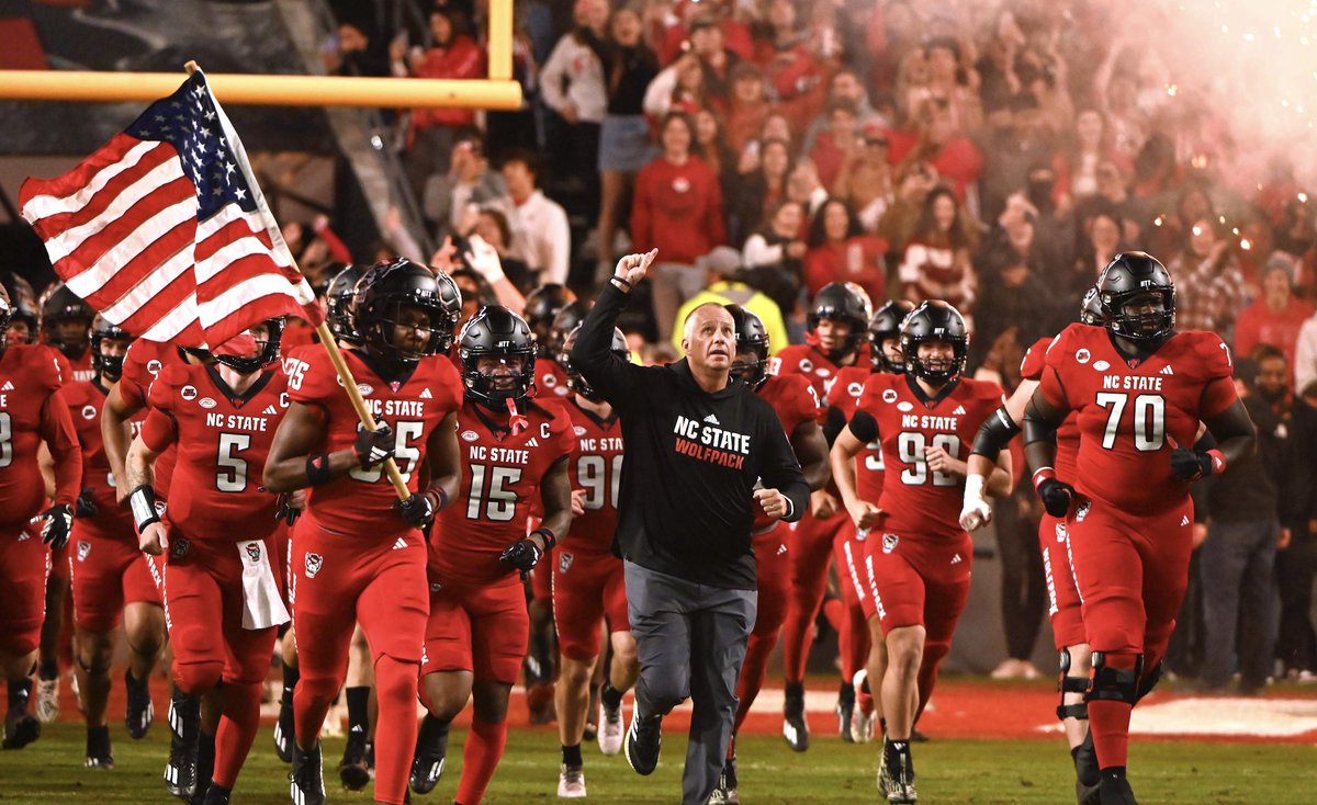 Extremely blessed after a great day on campus to have received an offer from North Carolina State University!! #AGTG <a href="/CoachTonyGibson/">Tony Gibson</a> <a href="/StateCoachD/">Dave Doeren</a>