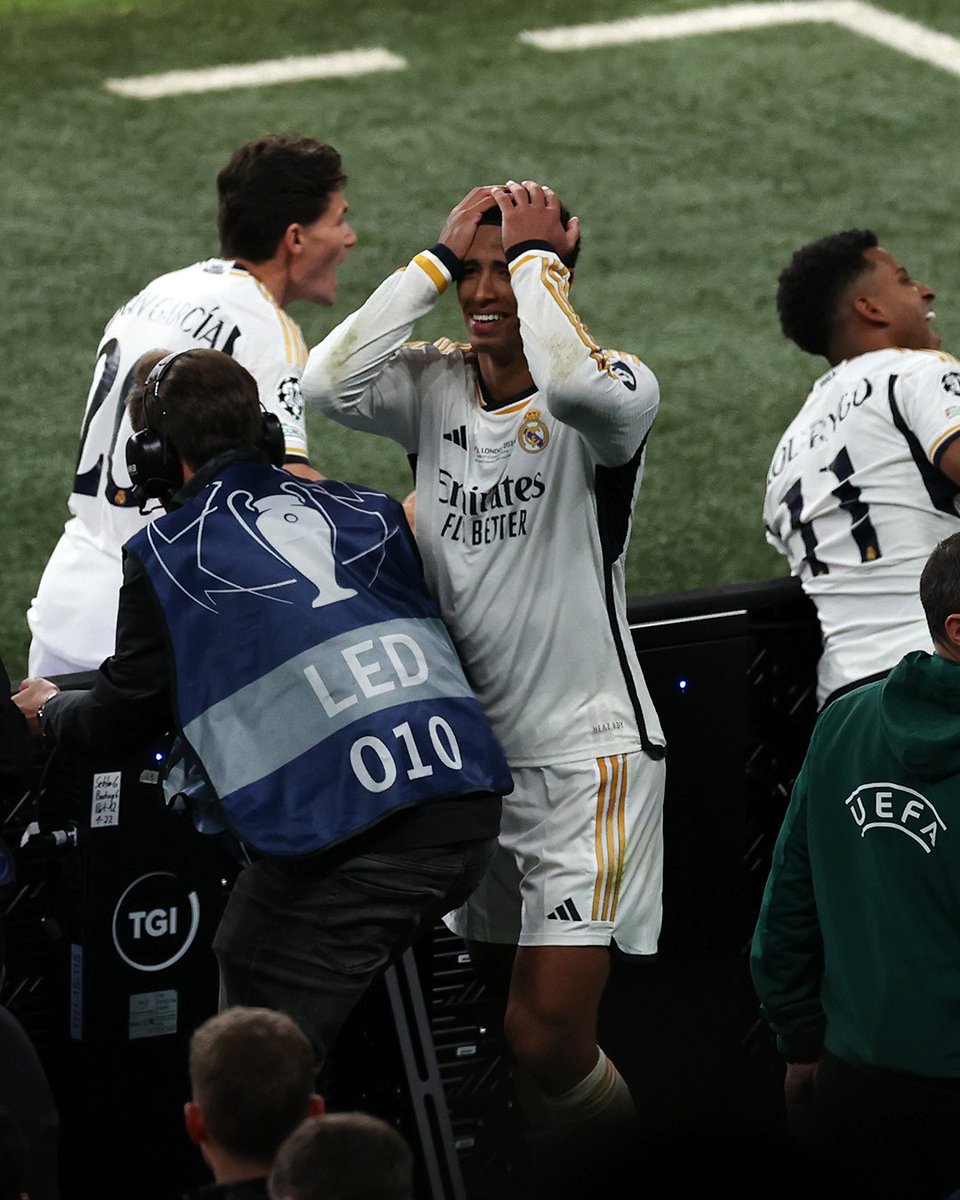 UEFA Champions League tweet media