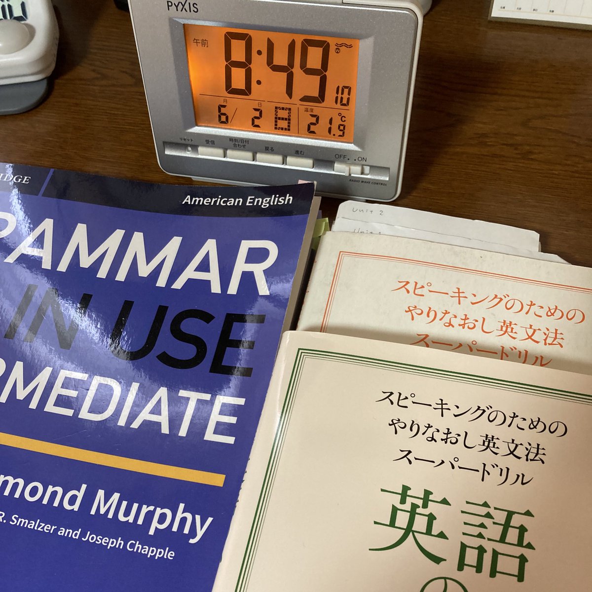 Minato28359037's tweet photo. おはようございます。
ゆっくり朝活スタート👉
ハノン中級購入✨
はやくGIUを1周終わりたい。
16歳7ヶ月現在。かわいいね☺️
#英語学習 #英語のハノン
#GrammarInUse
#秘密結社老犬倶楽部 https://t.co/8Y9uEvR5QV