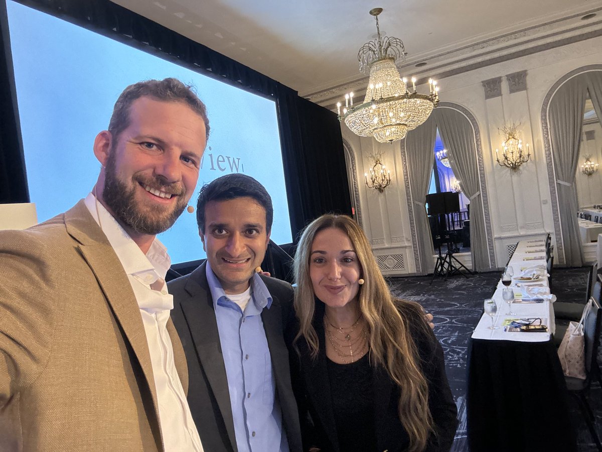 Showtime! Consider joining us online for a great discussion of early stage NSCLC ⁦<a href="/PeerView/">PeerView</a>⁩ ⁦<a href="/DoctorJSpicer/">Jonathan Spicer MD PhD</a>⁩ #DrTinaCascone peerview.com/2024NSCLC