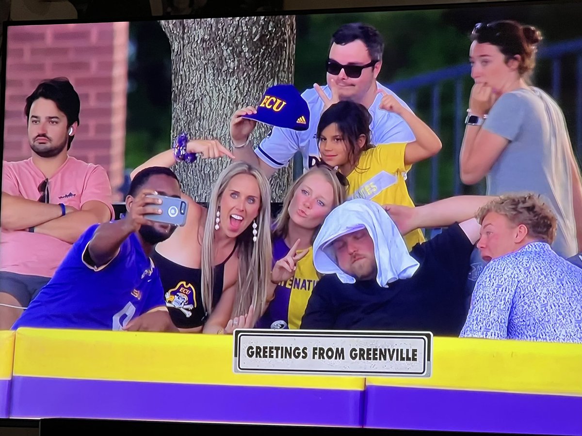 No Context ECU☠️🏴‍☠️ (@nocontextecu) on Twitter photo 