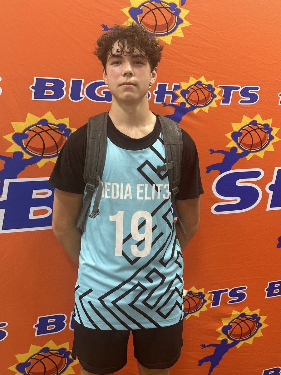 #BIGSHOTS #PhillyJam 

17U 

Triple Threat- 58
#3 Lucas Disasupal- 20 points
#4 Noah Hutchinson- 11 points

Media Elite- 44
#19 Christian O’Donell 

<a href="/BigShotsGlobal/">BIG SH🏀TS</a>