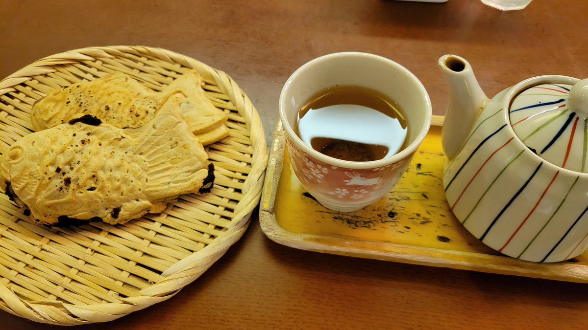 acidfunk___'s tweet photo. 麻布十番の老舗で、たい焼きを食べてきました https://t.co/GmQYazWlHJ