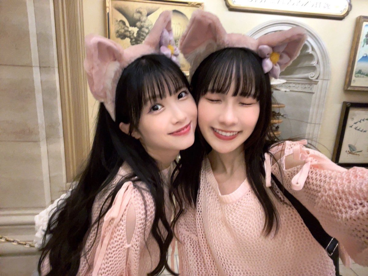 Sakakura_Sakura's tweet photo. 結那とディズニー行ってきたっ😚🎀🤍 https://t.co/0pvhyY7COG