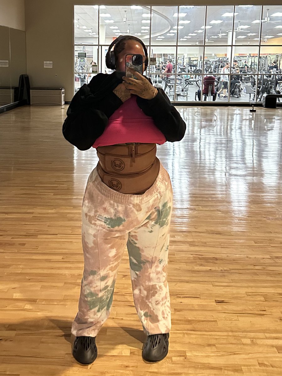 johnaeceo's tweet image. #Flyshit even at the gym &amp;gt; ⭐️