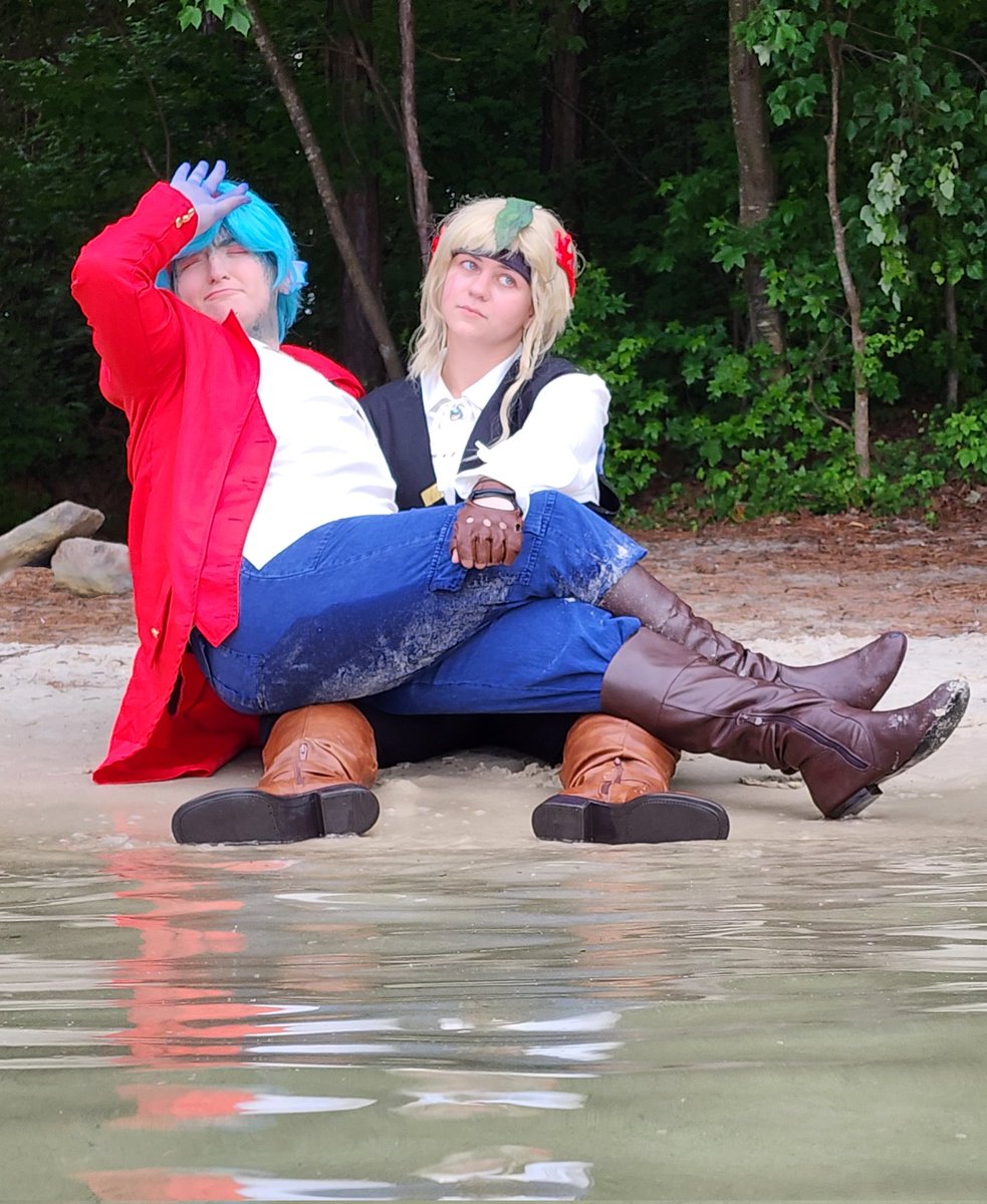 🌊 Water rushes in / And I will welcome it 🪸
---
Momo as @InTheLittleWood
Me as @Smajor1995
---
#meangills #limitedlife #smajor #inthelittlewood #lifeseriescosplay