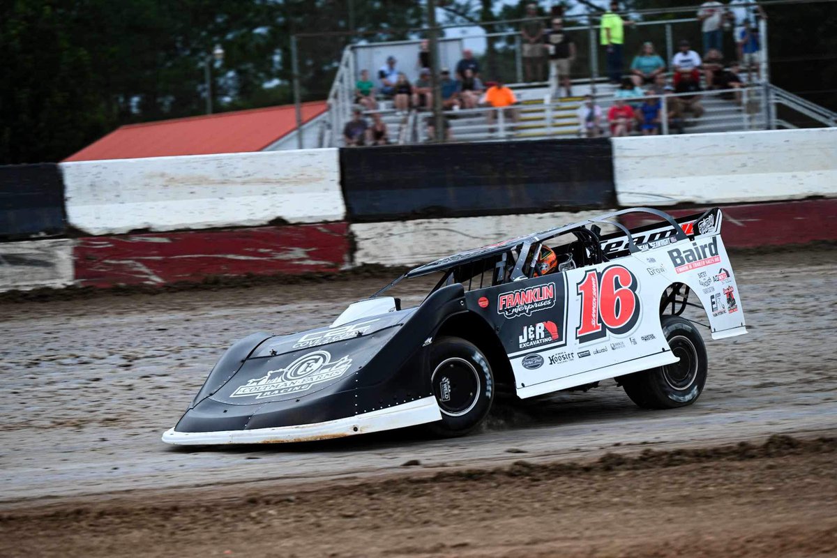 ⏱️ @MyRacePass Qualifying Charts: Group 🅰️ - Sam Seawright follows up his hot lap performance as he is quickest overall here at @Swainsbororace with a 16.075. Group 🅱️ - Brandon Overton picks up where he left off and is fastest in the second @HuntTheFrontSDS qualifying group.