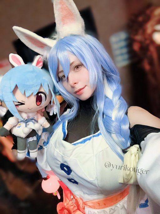 Twitterのコスプレ画像2