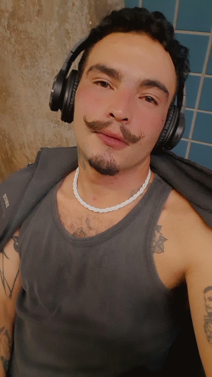 josibioca's tweet photo. Só pra atualizar mesmo kkkk https://t.co/GK4AK5Lgl9