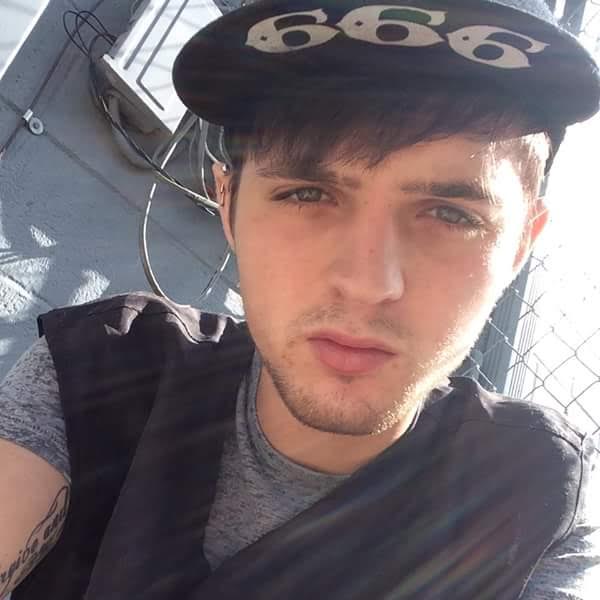 ColinChar7's tweet photo. Nathan Paul Rivard aka Nature Rivard &amp; his pedophile friends are too pedophile looking so, they murdered too many Females. No guy wants to be with them but, they should take eachother out for thier Mom's. No more murdered tortured Females for loose butt hole sex. This out https://t.co/m53sh0U7c9