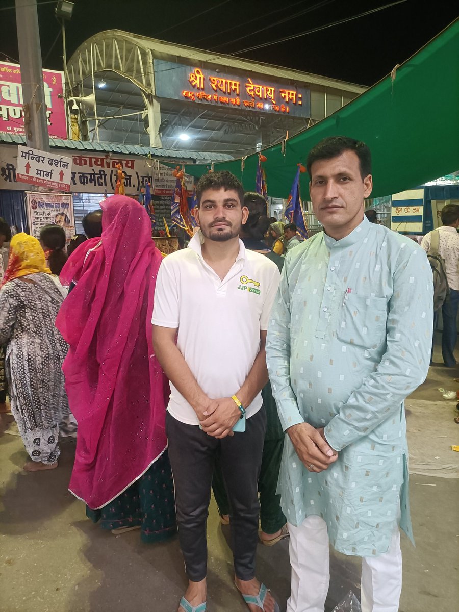 satpaltalwani61's tweet photo. सभी श्याम प्रेमियों को अपरा एकादशी की हार्दिक शुभकामनाएँ सभी श्याम प्रेमियों पर बाबा की कृपा हमेशा बनी रहे सभी को जल्द ही खाटूधाम बुलाये !! "जय श्री श्याम जी"
#जय_श्री_श्याम #हारे_का_सहारा https://t.co/7Jzm35r1ZL