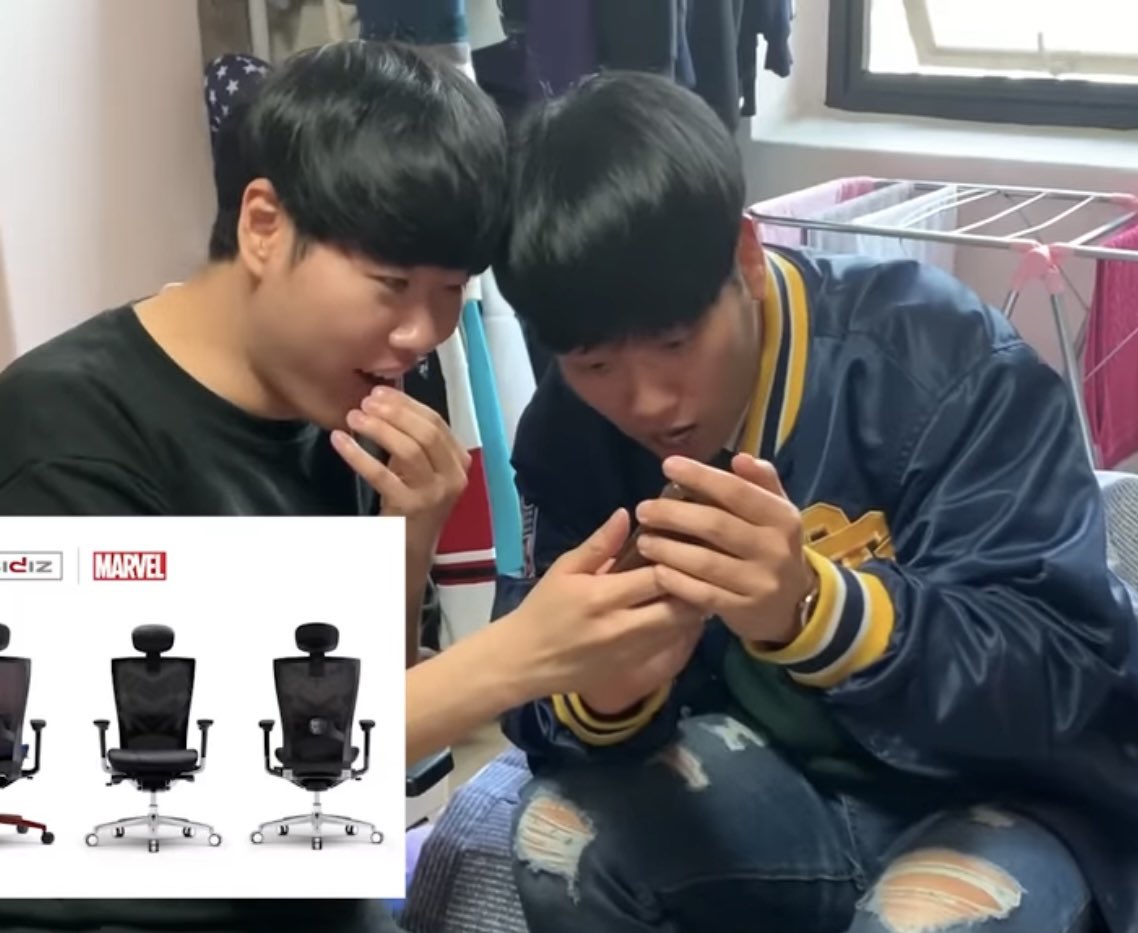 yeox_ch's tweet photo. 초딩들아ㅠㅠ https://t.co/dqWN40GQCx