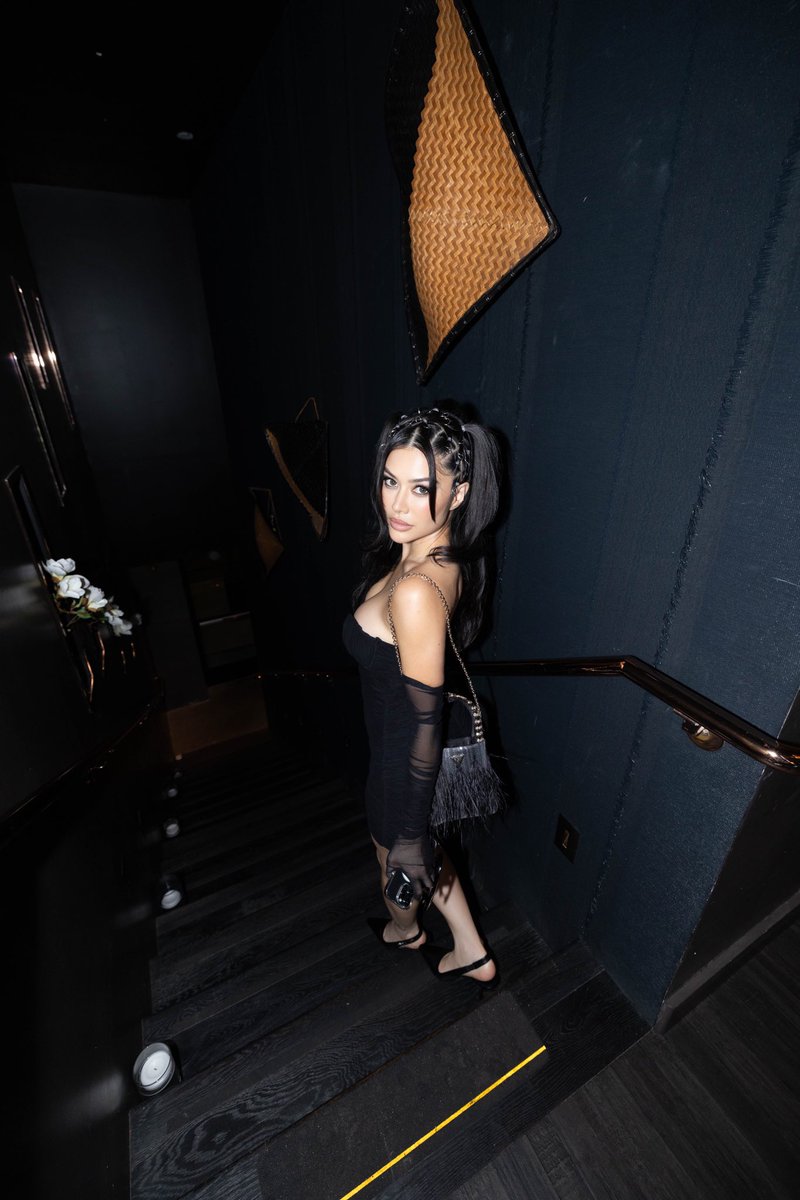 ᴋɪᴍ ʟᴇᴇ ♊︎ (@officialkimlee) on Twitter photo 