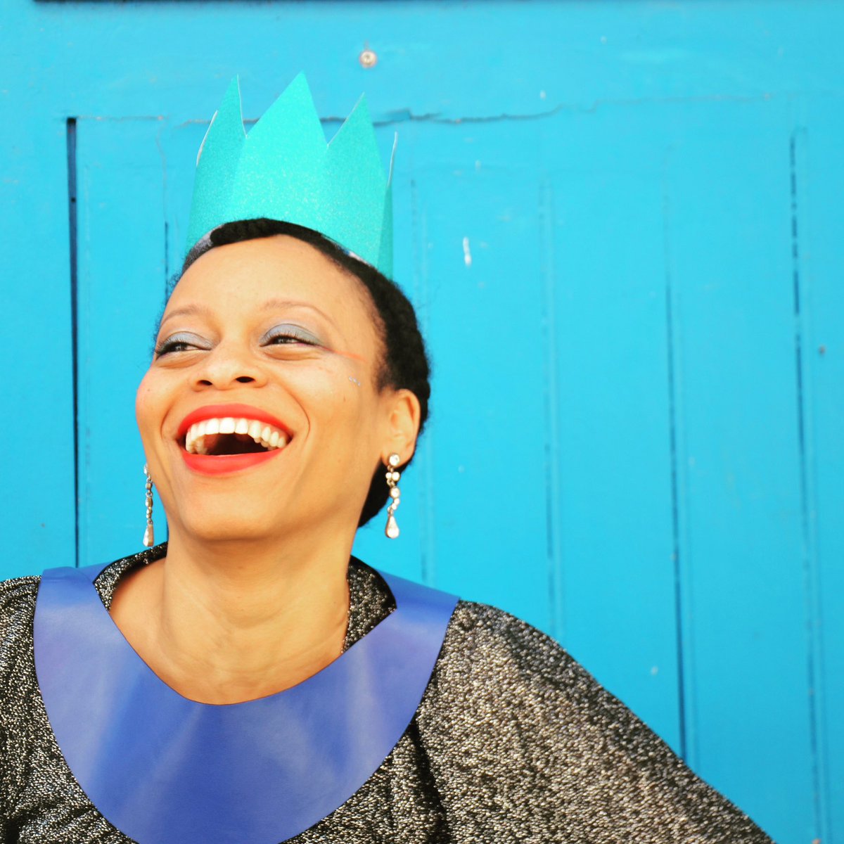 Crystal Petit 🐝 PARIS tweet media