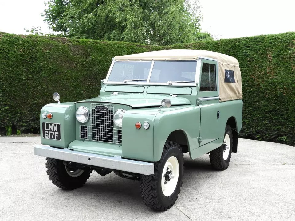 LandyStore's tweet image. Ad:  1968 LAND ROVER SERIES 2A 88 SOFT TOP PICK UP - FULLY RESTORED
On eBay here --&amp;gt;&amp;gt; ow.ly/4oug50S5Te7

 #LandRoverSeries2A #ClassicCarRestoration #OffroadLife #CarEnthusiast #LandRoverLove #CarRestoration #Vintage4x4 #ClassicCarForSale #ClassicCarLovers