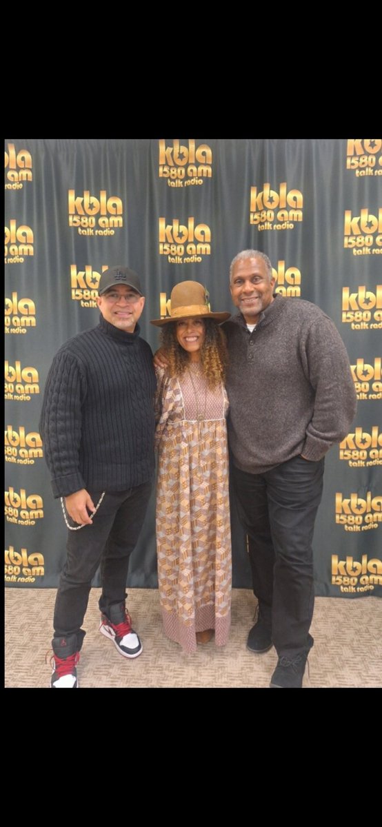 tavissmiley's tweet photo. It’s A Different World! What a blast!! Actors Darryl M. Bell and Cree Summer had me in stitches!! 
🤣 🤣🤣

#ItsADifferentWorld #Actor #TVAndFilm #Industry #TalkRadio #Podcast #YouTube 
#TheTavisSmileyShow #UnapologeticallyProgressive
👊🏾💥🔥 https://t.co/FgvhwwE1O2