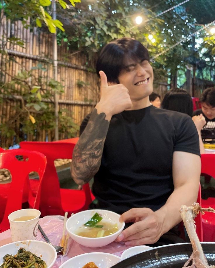 saturday night ! 🥢