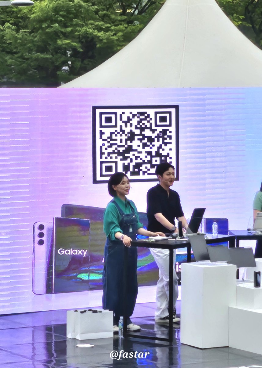 kpop_fastar's tweet photo. [240530] @Fastar has captured Chang
sub's ✨GALAXY Ai Campus Tour Live✨ ️ 

We met Changsub at Hankuk University of Foreign Studies😅

It was short, but I was looking forward to the next meeting🥰

#이창섭 #한국외대 #BTOB #비투비 #창섭 #changsub #갤럭시s24 #GalaxyS24 https://t.co/NlK1iXiSSt
