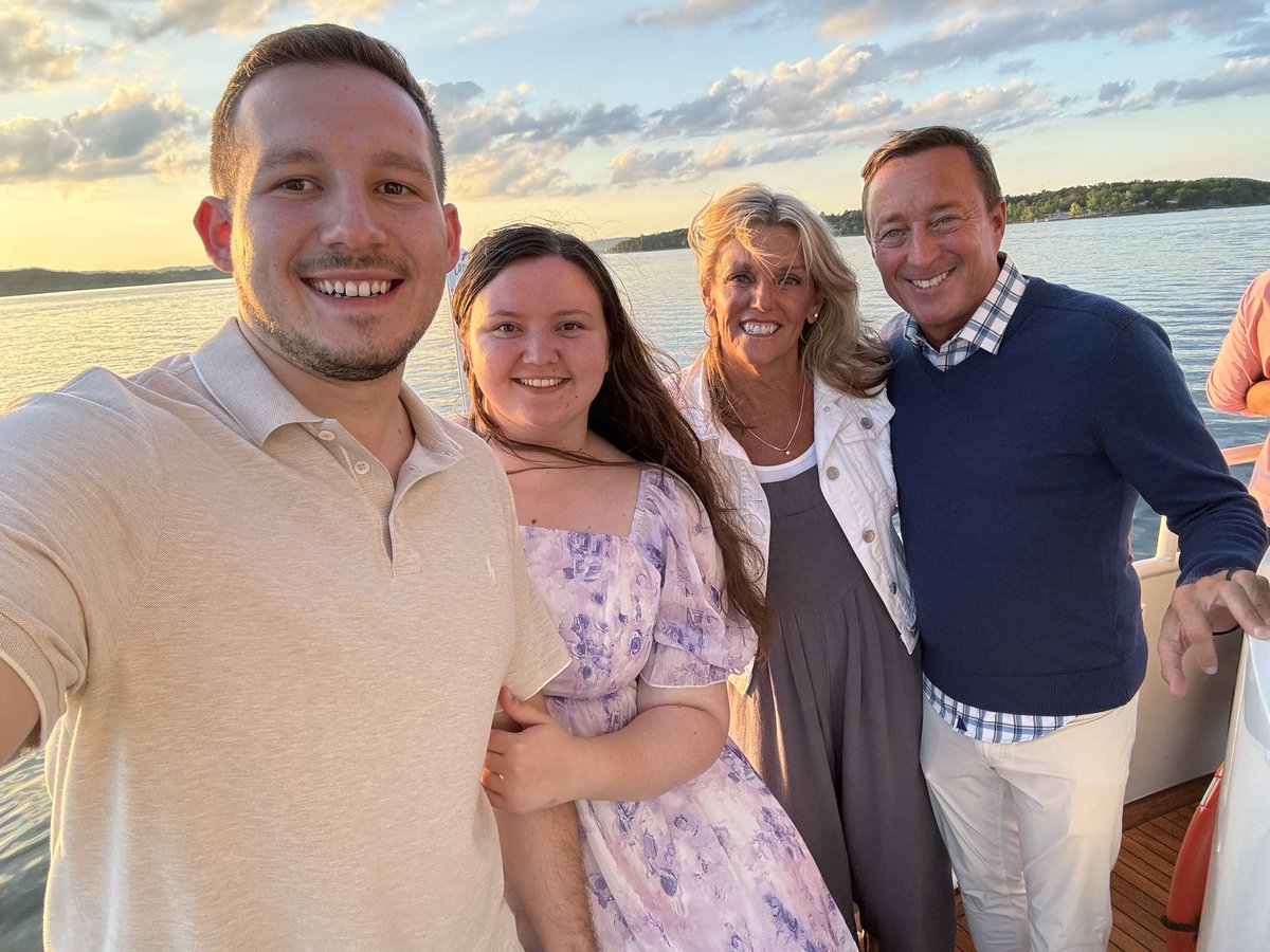 PavelBosovik's tweet photo. 🚢 https://t.co/2hxk855FSt