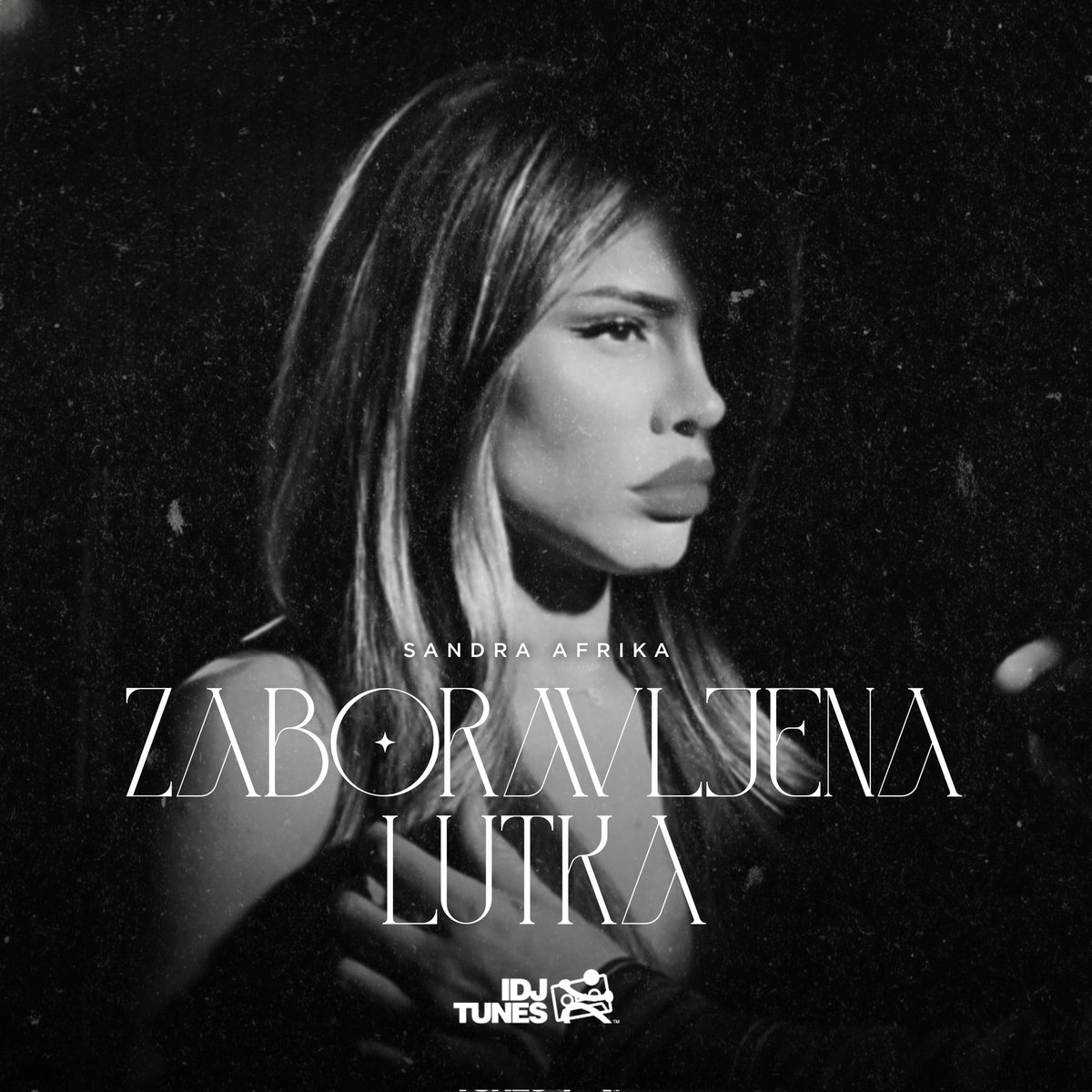ave_cezare's tweet photo. Malo sam se igrao u Picsartu i... #ZaboravljenaLutka #AlternativeCover https://t.co/NKfdDTUR91