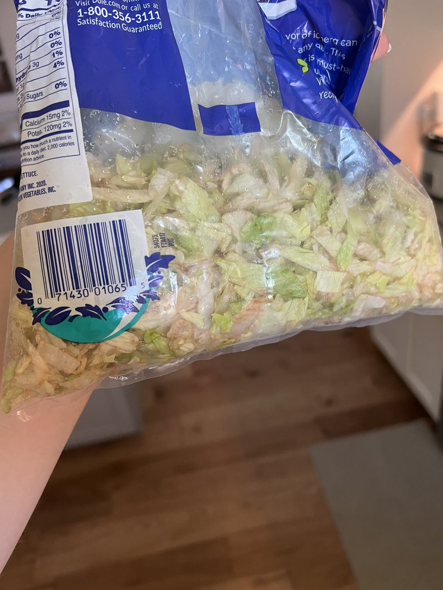 Mrs_A_Dooley's tweet photo. @DoleSunshine I bought this from our local @Fareway 2 days ago and have only used it one time. Expiration date of 6/6… I just feel like it should stay fresh longer than that! https://t.co/BmVoZfPoTj