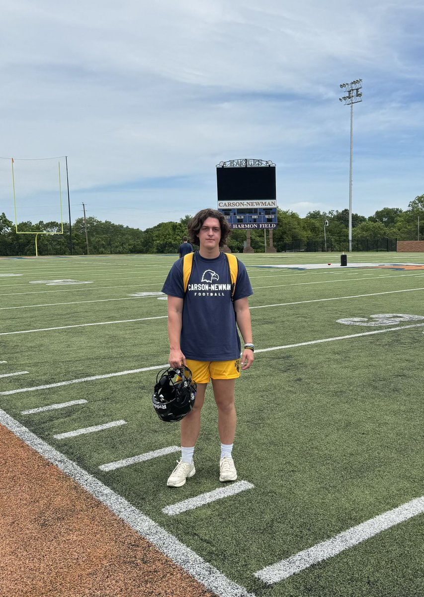 Appreciate the visit @coachchuckpete and great experience <a href="/cnfootball/">Carson-Newman Football</a> camp @coachaingram <a href="/Coach_Ray_/">Joe Ray</a> @vja_football @coachlew_66