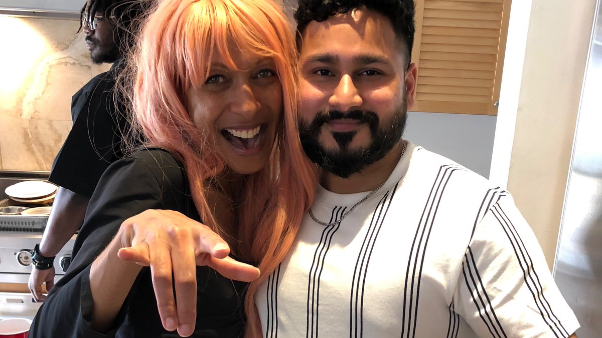 maxximillian's tweet image. Life changing experience. I met builders I continue to see and vibe with over the conference meetups and between, year after year through @BluntDAO and frens I made through @ShrimpSociety_ or the many other friends who contributed to #miamihackweek culture. 🌹 @jdanjohnson TYSM