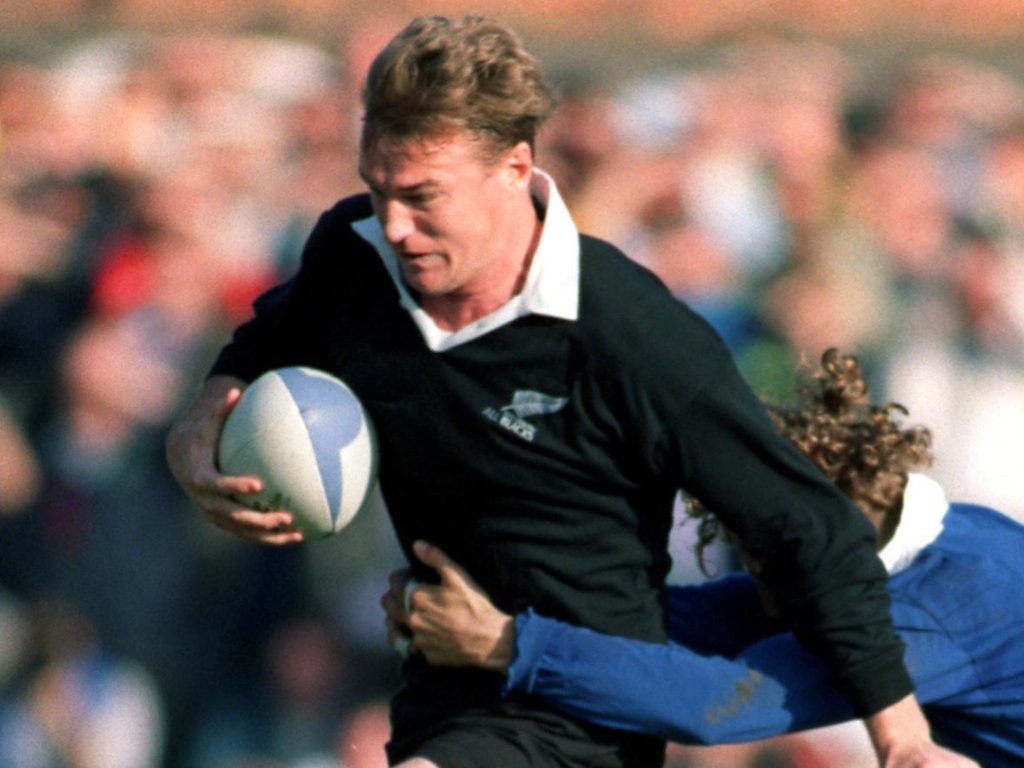 SENZRugby's tweet photo. LISTEN | Sir John Kirwan joins Mark Watson and Justin Marshall on the Bunnings Trade Rugby Run to wrap up the final round of @SuperRugby and look ahead to the playoffs. @SENZ_Radio 

https://t.co/lKVz9M9h5Z https://t.co/LkoSTGAdeO
