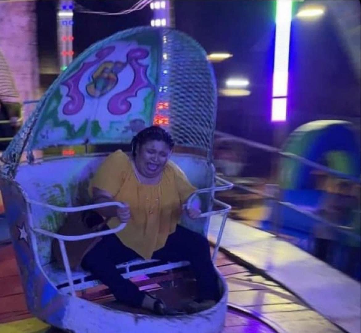 gio__palace's tweet photo. “I can’t wait to go to the fair”

Me at the fair: https://t.co/uyFbAKmxIo