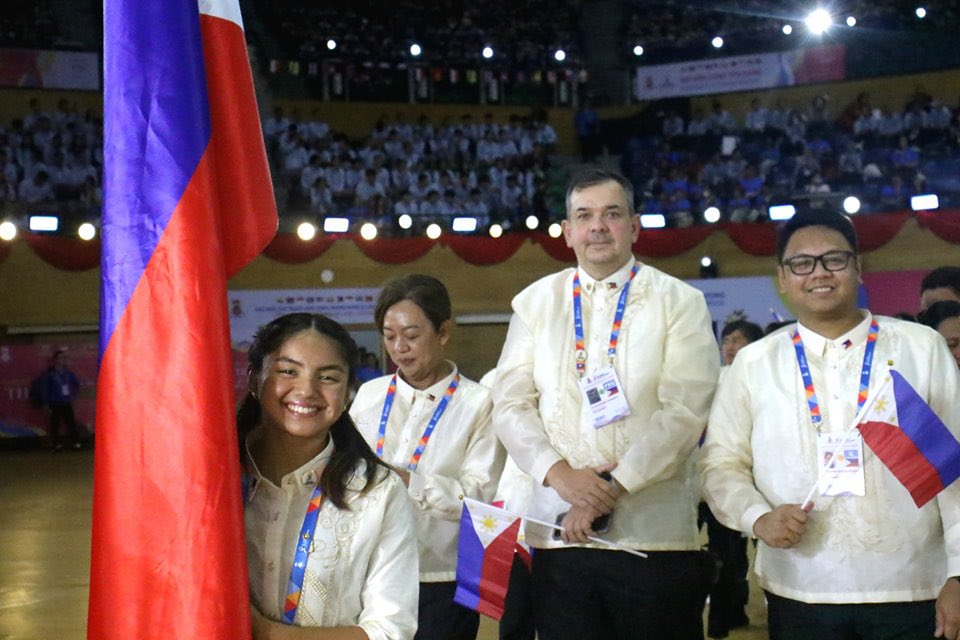 OneSportsPHL's tweet image. ICYMI | 119 Filipino athletes headed by flag-bearer Micaela Mojdeh participated in the parade of nations to kickstart the 13th ASEAN Schools Games held in Da Nang, Vietnam. 

#ASG13

📸 Instagram | @phil.sportscommission