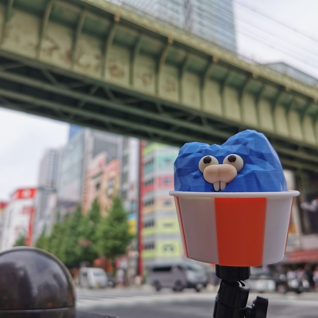 Qto6BshdBJYXdch's tweet photo. 【カップインげっ歯類(特盛)プレゼントキャンペーン】

今回、突然の東京行きを支援してくれた皆様に感謝して、近日発売予定のカップインげっ歯類(特盛)を1名様にプレゼントします。
応募方法はこのアカウントをフォローしてこのツイートをRTするだけ。
匿名発送だし、気軽に応募してくれよな！ https://t.co/KdsNightrl